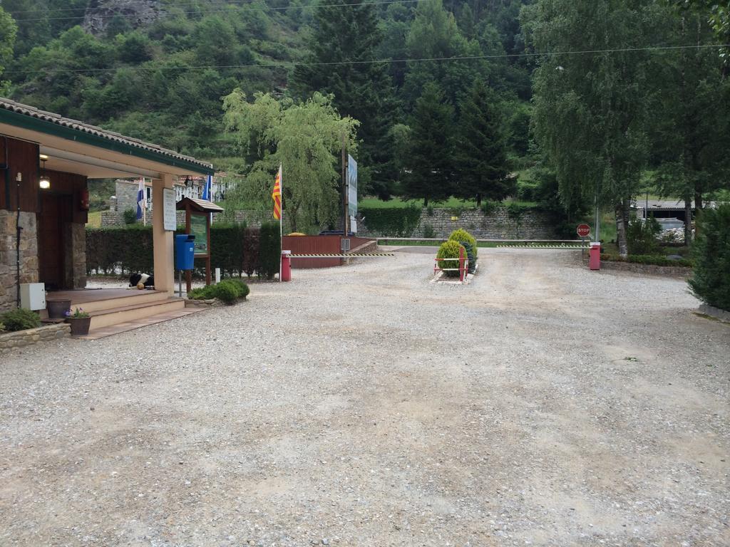 Bungalows Conca De Ter Vilallonga de Ter Luaran gambar